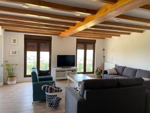 Iekārtas, Casa Los Rinocerontes in Sarón