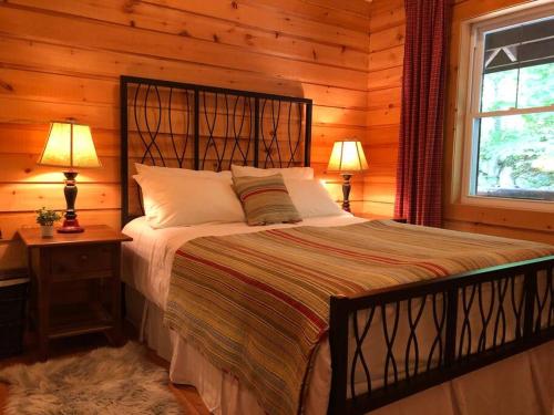 Quiet, cozy and comfortable chalet in Val-des-Lacs (QC)