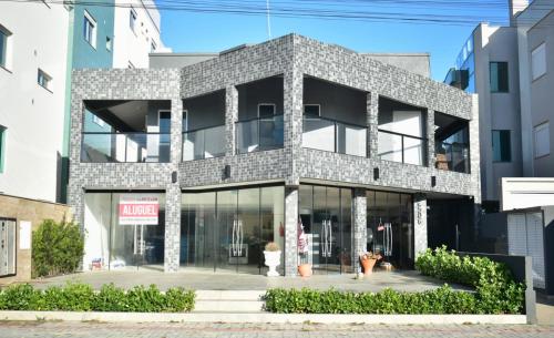 Residencial Melfi 3 - Apto 04 - Lateral - Praia de Morrinhos