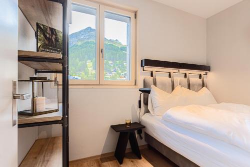 Guestroom, ALPINE INN Davos in Davos