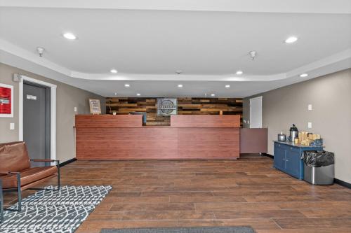 Northwest Motor Inn - image 11