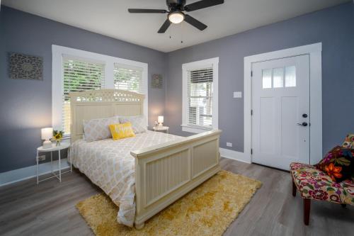 Spacious Home Near Downtown San Antonio in San Antonio, USA