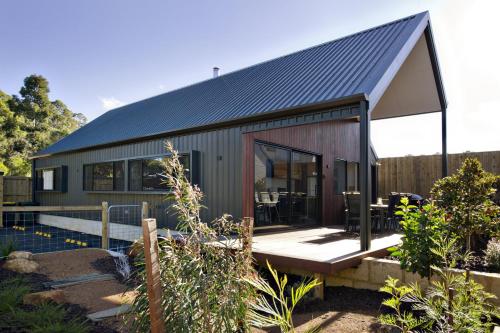 Margaret River Bungalow-2-middle - pet friendly