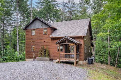 Birdie Blue Cabin in Epworth, USA