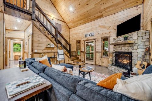 Birdie Blue Cabin in Epworth, USA
