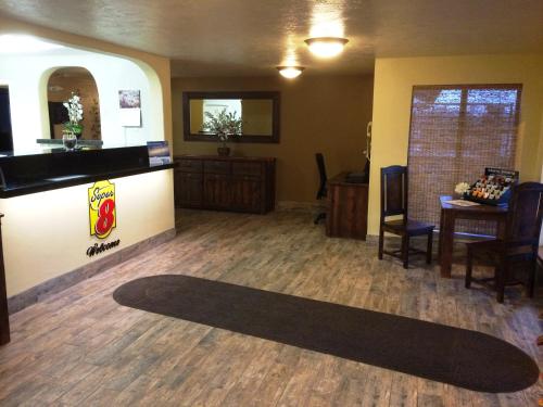 المرافق, سوبر 8 باي ويندام أيداهو فولز (Super 8 By Wyndham Idaho Falls) in Idaho Falls