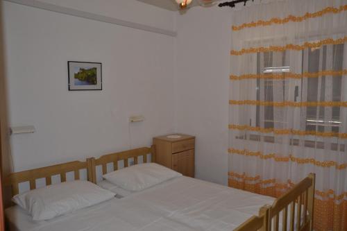 Apartment Kustici 6335b