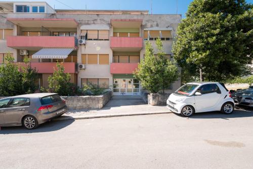 Apartments with WiFi Split - 6971 - main image