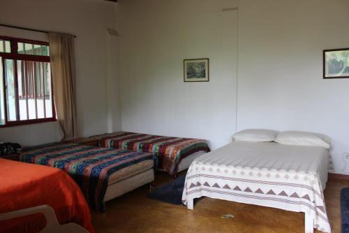 2 double beds, 2 twin beds