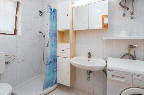 Apartment Umag 6992a - image 9