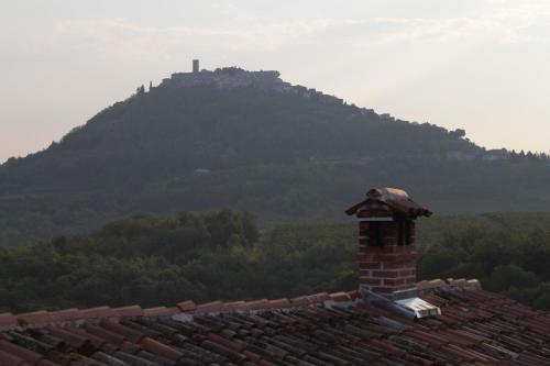 Apartments with a swimming pool Motovun - Bataji, Central Istria - Sredisnja Istra - 7069