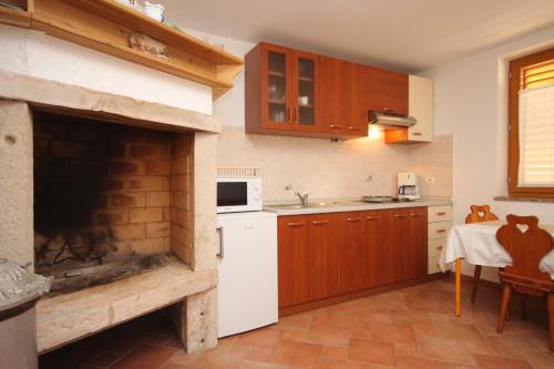 Konyha, Apartments with parking space Umag - 6995 in Katoro