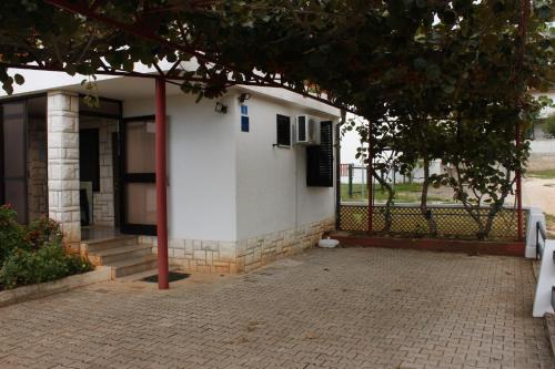 Apartments with a parking space Zambratija Umag - 7059 - image 6