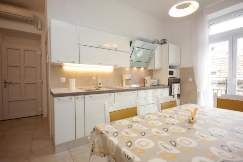 Apartments by the sea Dubrovnik - 9058 - image 8
