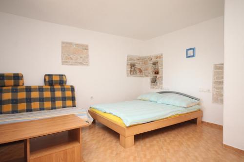 Apartments with WiFi Basanija, Umag - 7148