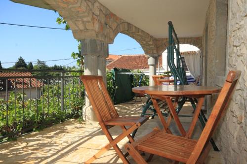 Apartments with WiFi Basanija, Umag - 7148