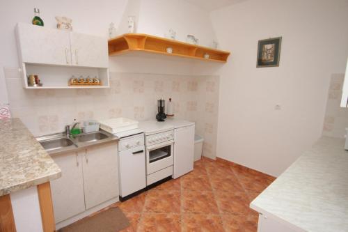 Apartments with a parking space Gracisce, Central Istria - Sredisnja Istra - 7134