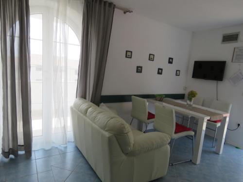 Apartments with a parking space Vrsar Porec - 7129 - image 13