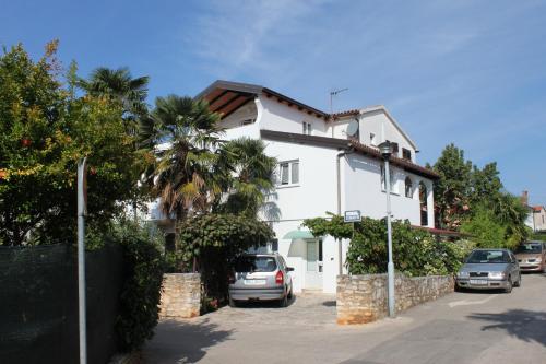 Apartments with a parking space Novigrad - 7121 - Location saisonnière - Novigrad