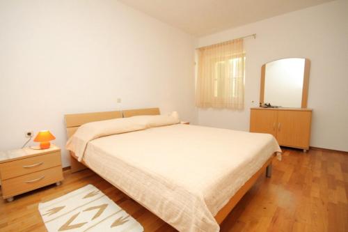 Apartments with a parking space Heraki Central Istria - Sredisnja Istra - 7167 - image 9