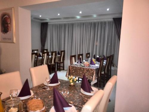 Étterem, St Michael in Bijakovici