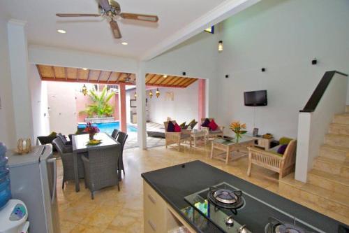 5 Bedroom Holiday Villa - Kuta Regency B8