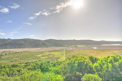 Surrounding environment, Red Door Cottage in Wilderness