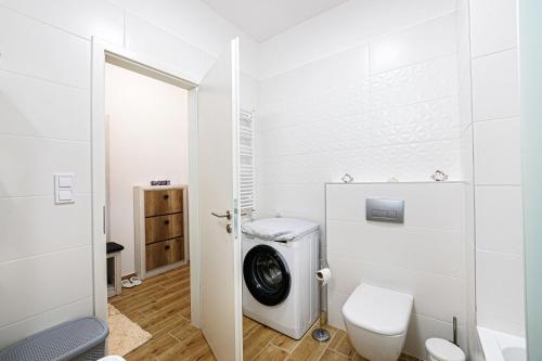Westside Inn, Budapest (photo 11)