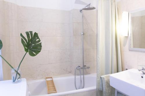 Sunny Apartment near Belvedere Castle, Vídeň (fotografie 8)