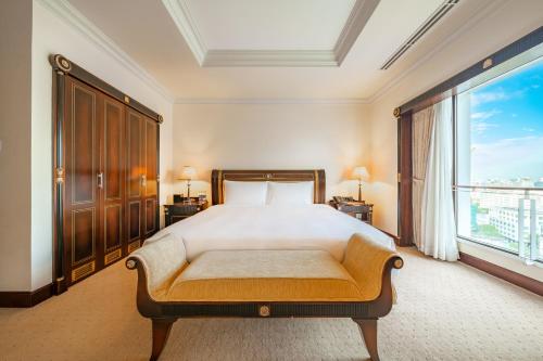 ロッテ ホテル サイゴンDELUXE KING SUITE CITY VIEW
