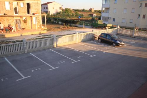 Apartments with a parking space Valbandon Fazana - 7258 - image 7