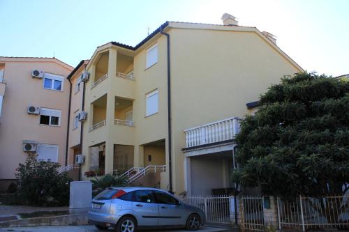  Apartments with WiFi Stinjan, Pula - 7246 in Pula