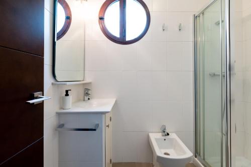 Apartment image 9