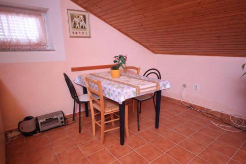 Apartments with a parking space Banjole Pula - 7242 - image 13