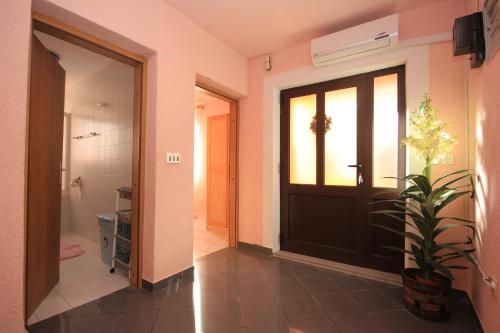 Apartments with a parking space Banjole Pula - 7242 - image 4