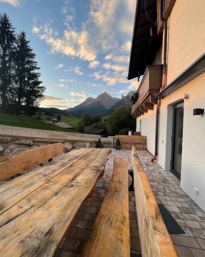 تشيسا مونتانا تشيسا مونتانا