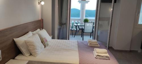 Charoula's Apartments in Syvota