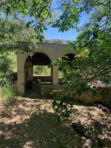 Casa Rural LA LAVANDA Lugar de ensueño en la Alcarria (Casa Rural LA LAVANDA Lugar de ensueno en la Alcarria) in 奧利巴爾