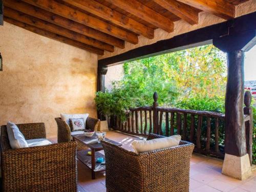 Casa Rural LA LAVANDA Lugar de ensueño en la Alcarria (Casa Rural LA LAVANDA Lugar de ensueno en la Alcarria) in 奧利巴爾