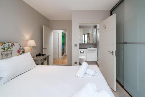 Superb artist flat with free parking by Portobello, Londýn (fotografie 8)
