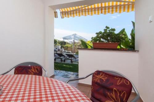 Apartments with a swimming pool Valbandon Fazana - 7351 - image 6