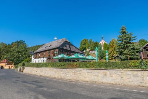 B&B Jetřichovice - Penzion Dřevák - Bed and Breakfast Jetřichovice