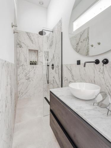 limehome Amsterdam Hemonystraat - Digital access - image 4