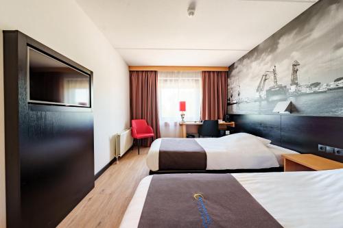 Bastion Hotel Rotterdam Zuid - Rotterdam, Nederland - Prijs Vanaf $77,  Recensies - Planet Of Hotels