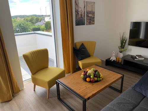 eifel24, neues und modernes Appartement mit Dachterrasse