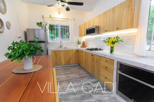 VILLA GADI - Roof Garden - Pizza Oven - Tiny Pool in El Manzanillo