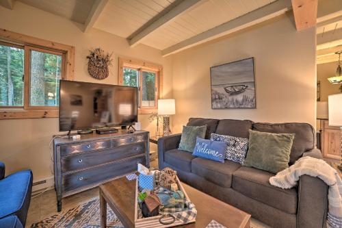 Tranquil Lake Cottage with Hot Tub Near Golf! - image 4