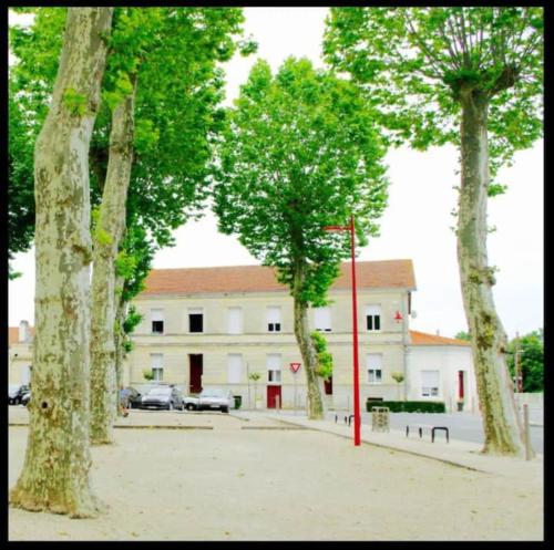 Bureau Lesparre-médoc, l'estuaire - Location saisonnière - Lesparre-Médoc