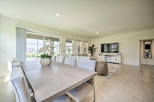 Davenport Getaway with Private Pool and Resort Perks! in Davenport, USA