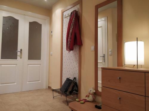 Vestíbulo, Apartamento EntreRíos (Apartamento EntreRios) in Barbastro